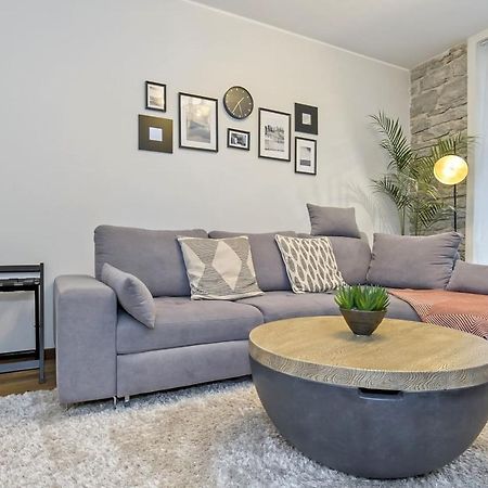 Luxuriously Furnished, Spacious Rotermanni Jewel Tallinn Dış mekan fotoğraf